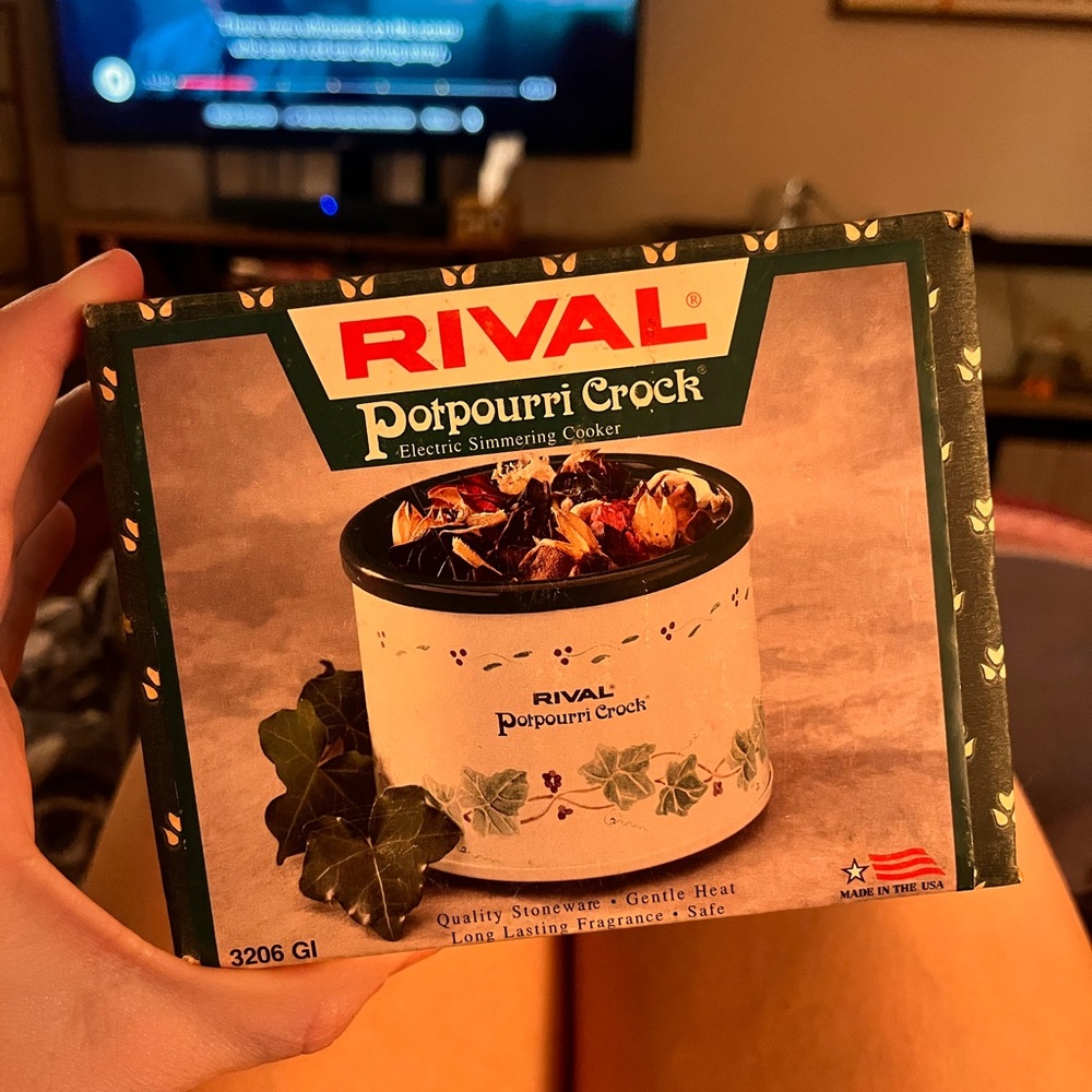 Vintage Potpourri Crockpot Electric Simmering Cooker